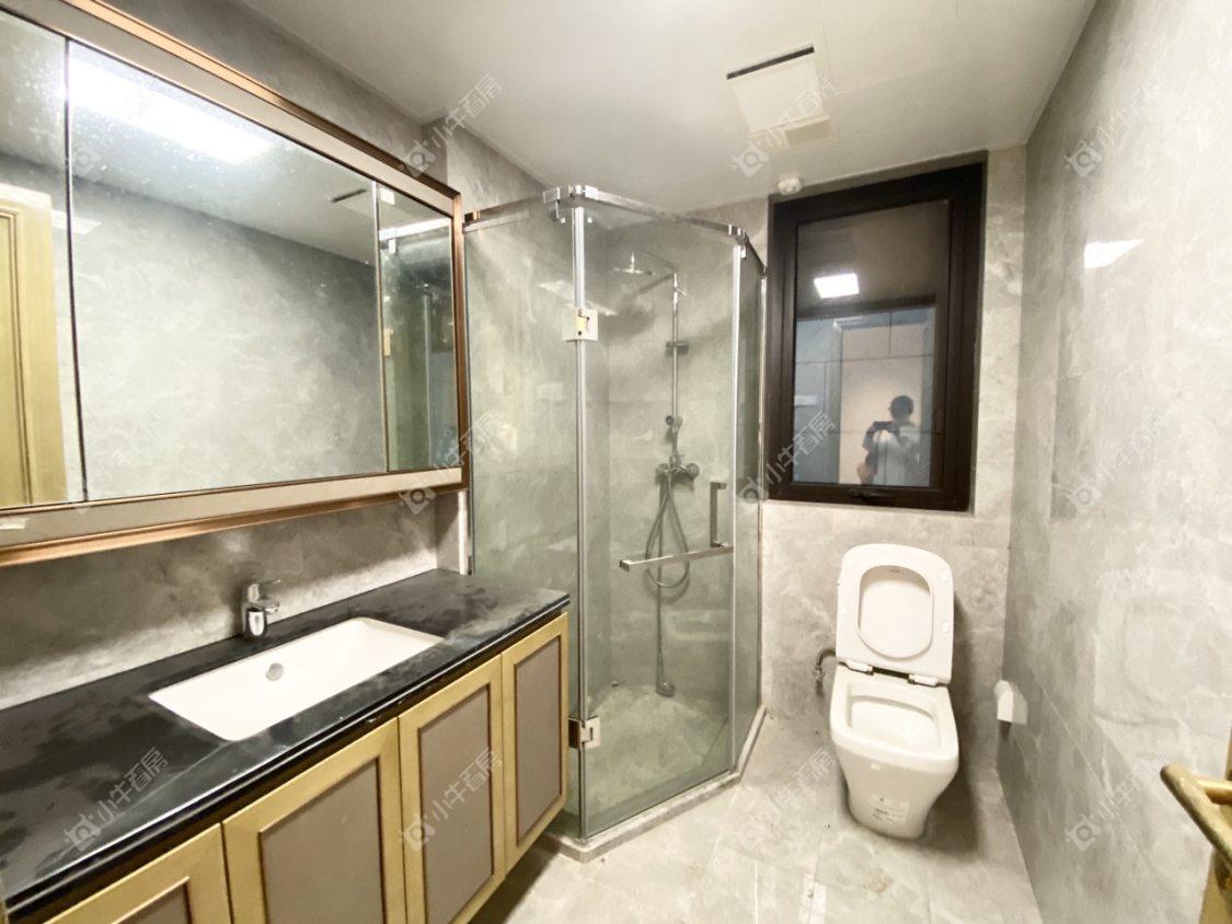 镇江红星天铂在售二手房源室内图_小牛看房