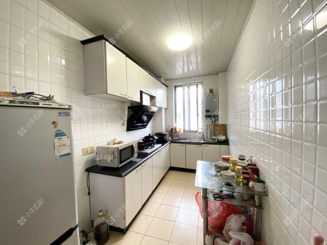 镇江华南新二村在售二手房源室内图_小牛看房