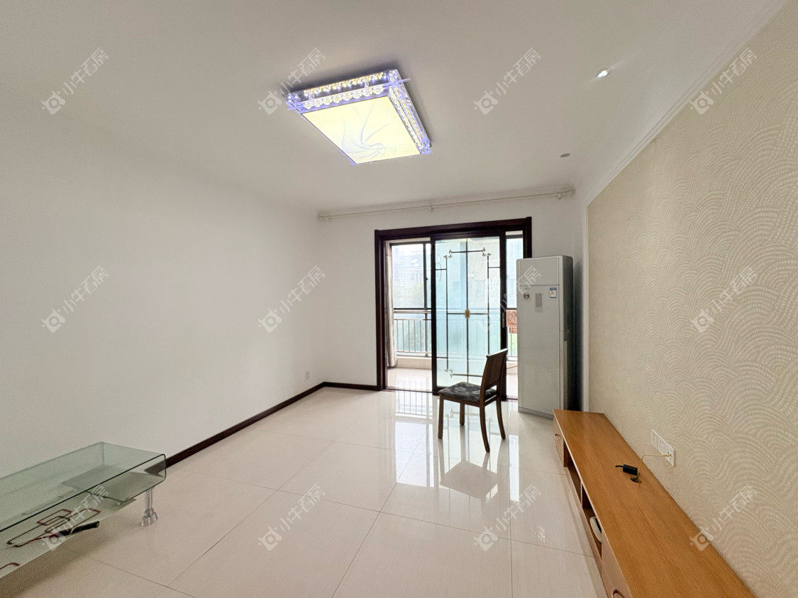 镇江新香草苑在售二手房源室内图_小牛看房