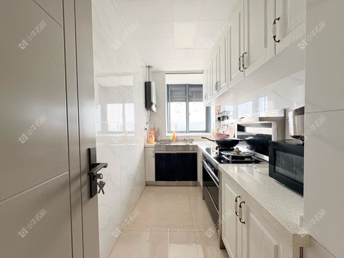 镇江金凤凰在售二手房源室内图_小牛看房