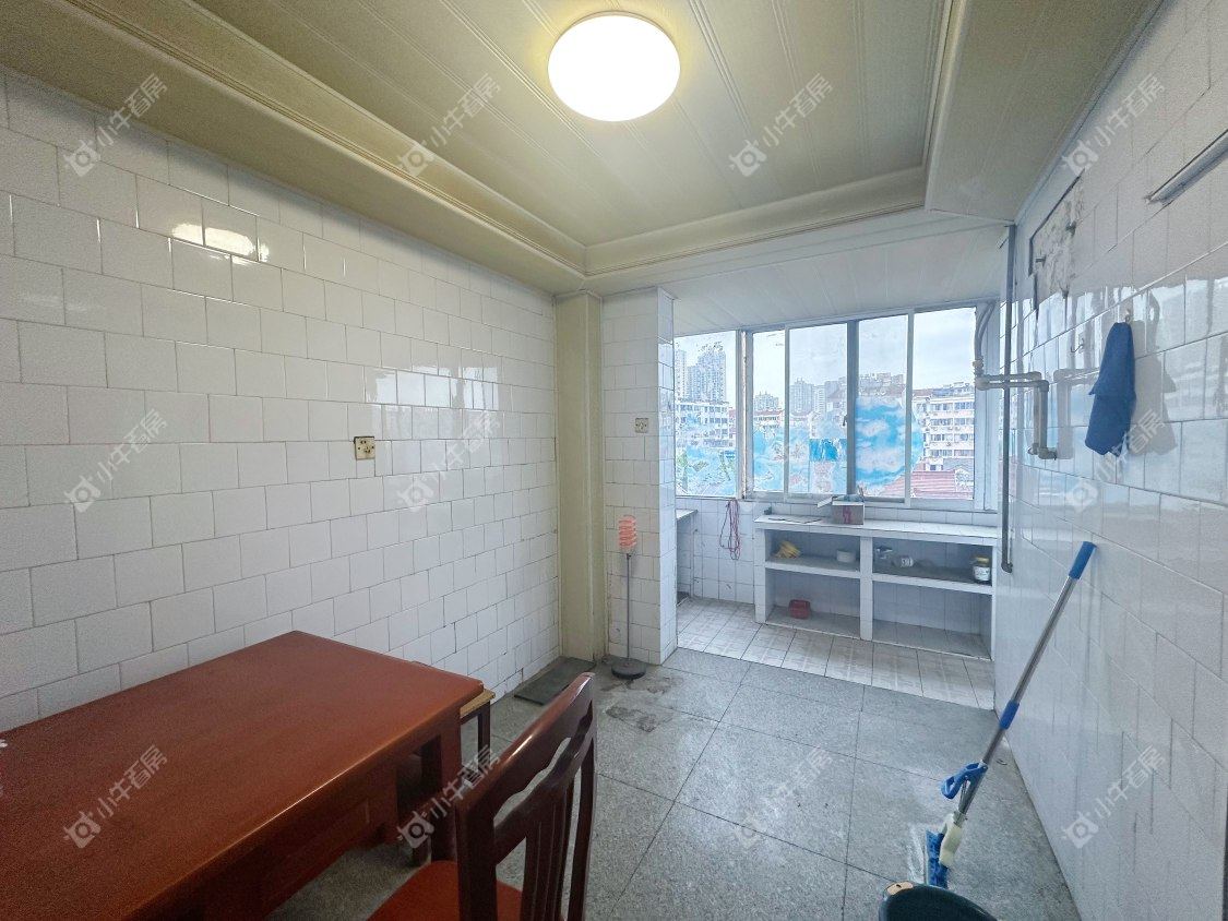 镇江金宛新村在售二手房源室内图_小牛看房