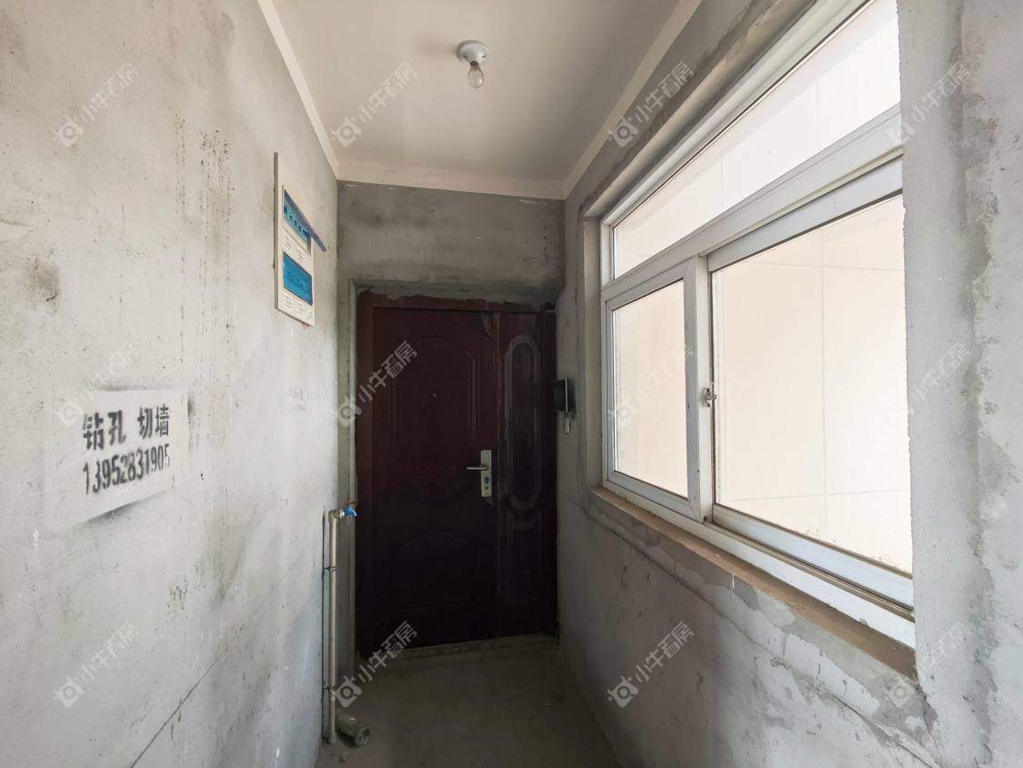 镇江美亚华悦在售二手房源室内图_小牛看房