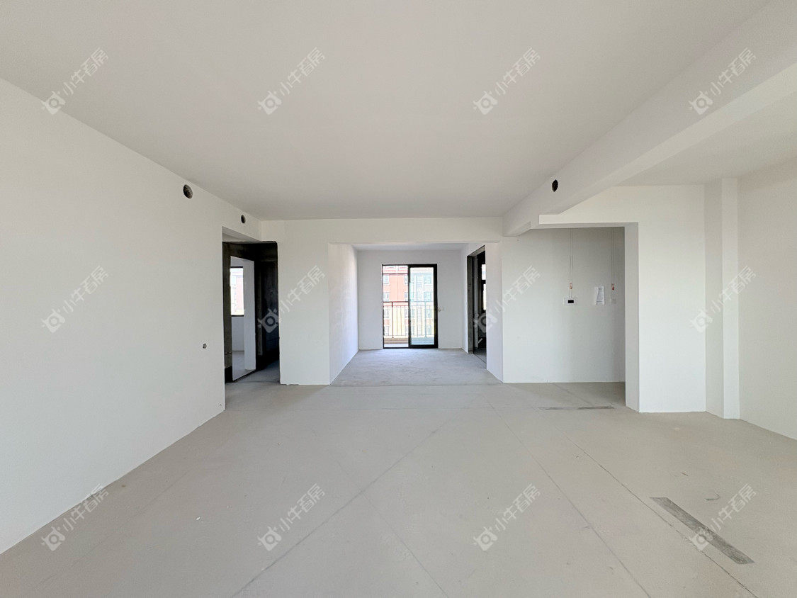 镇江河阳新城在售二手房源室内图_小牛看房