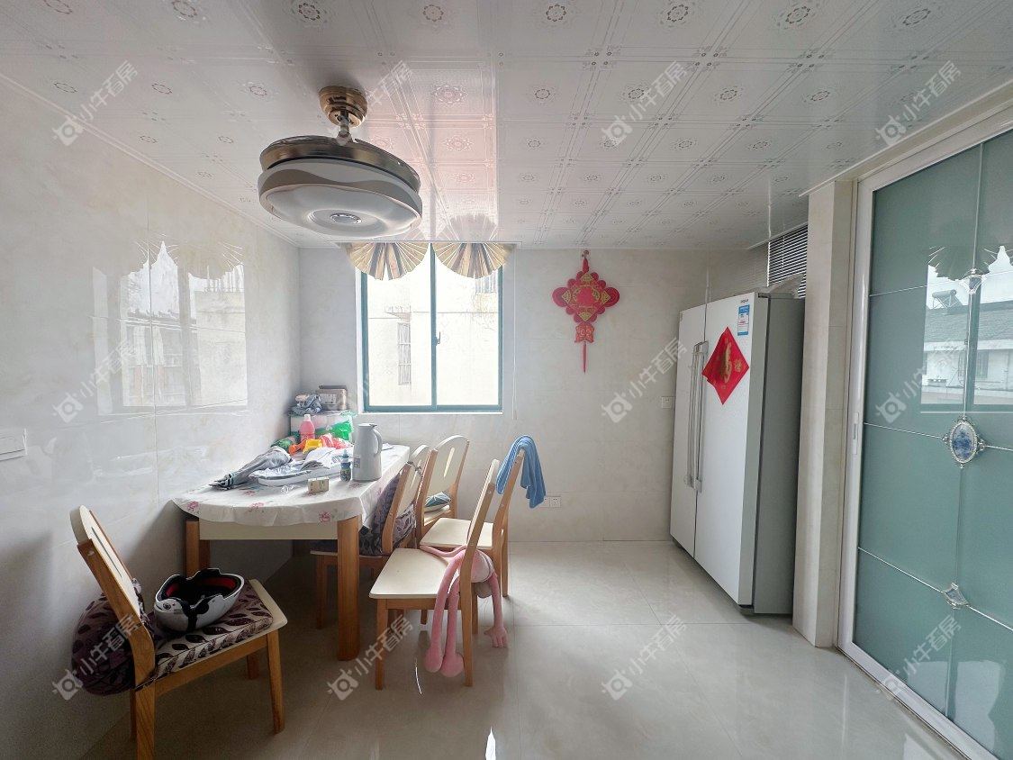 镇江曲园小区在售二手房源室内图_小牛看房