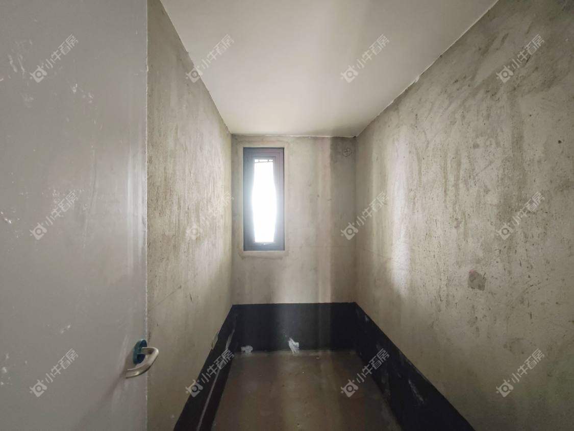 镇江信达香堤国际在售二手房源室内图_小牛看房