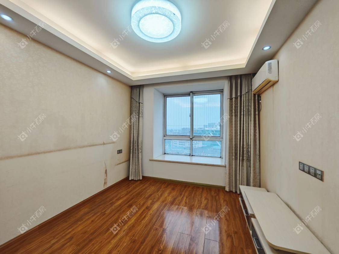 镇江城市绿洲在售二手房源室内图_小牛看房