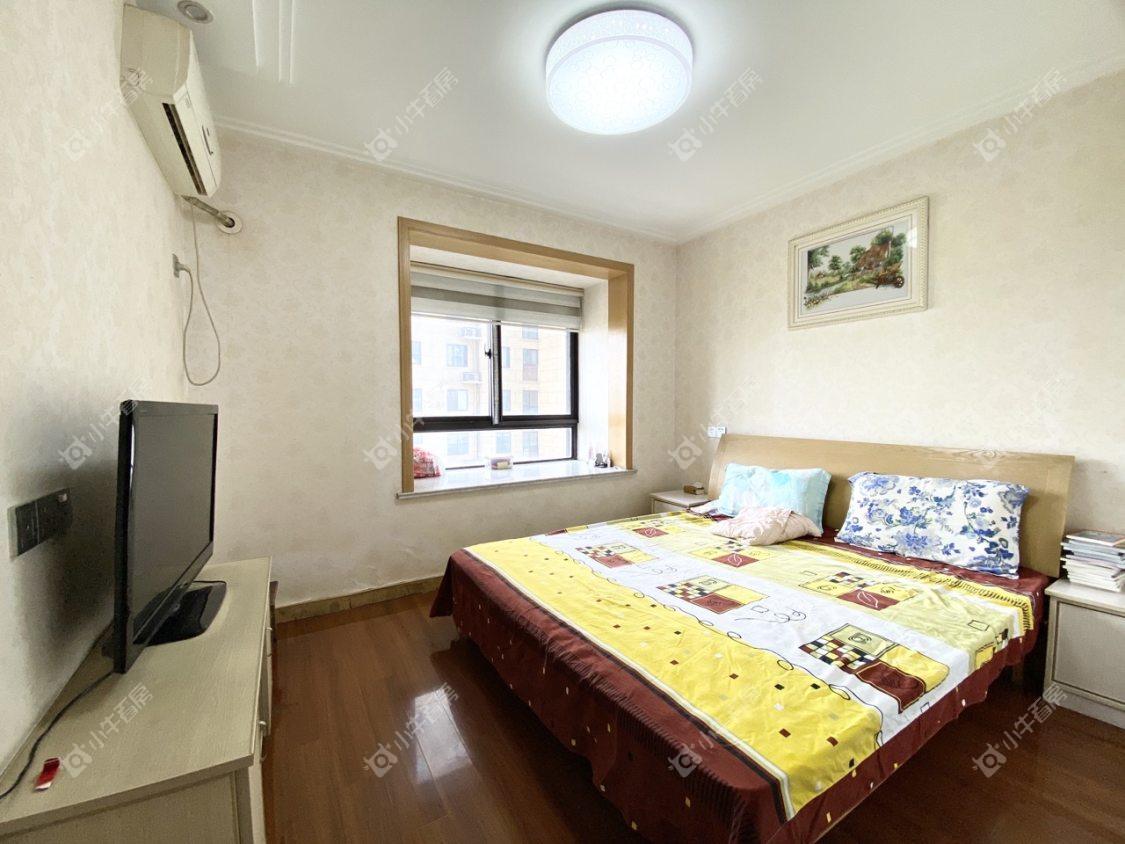 镇江信达香堤国际在售二手房源室内图_小牛看房