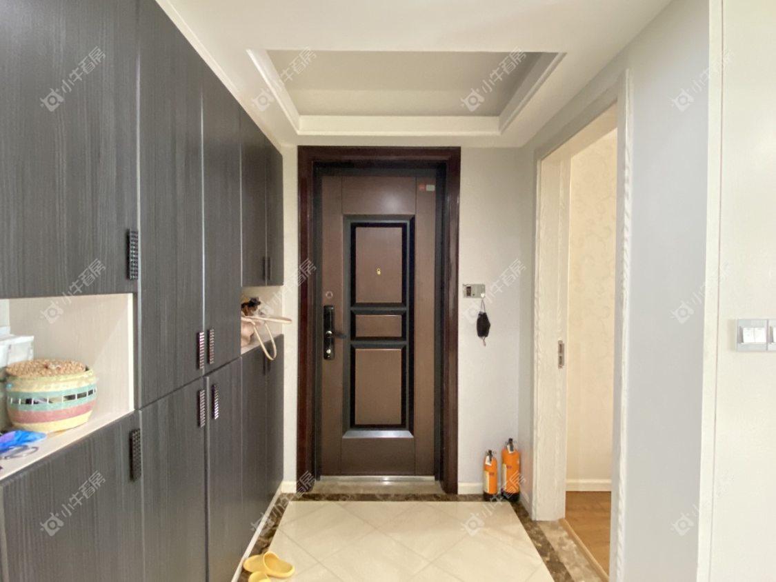 镇江碧桂园在售二手房源室内图_小牛看房