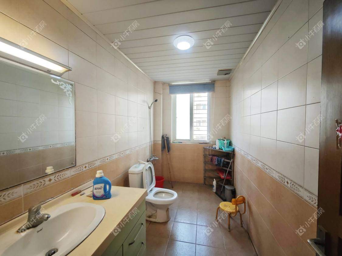 镇江新新家园在售二手房源室内图_小牛看房