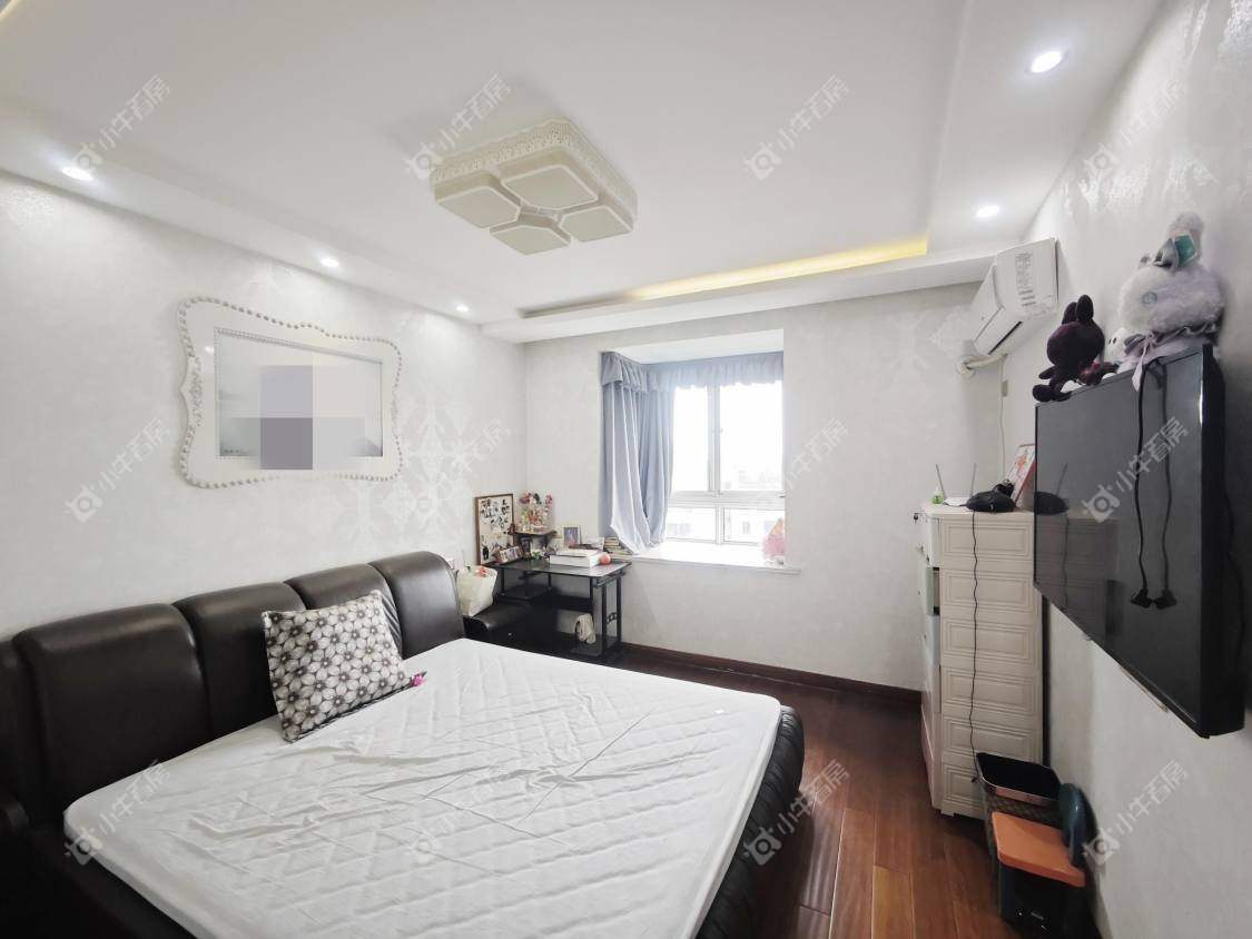 镇江南门花园在售二手房源室内图_小牛看房