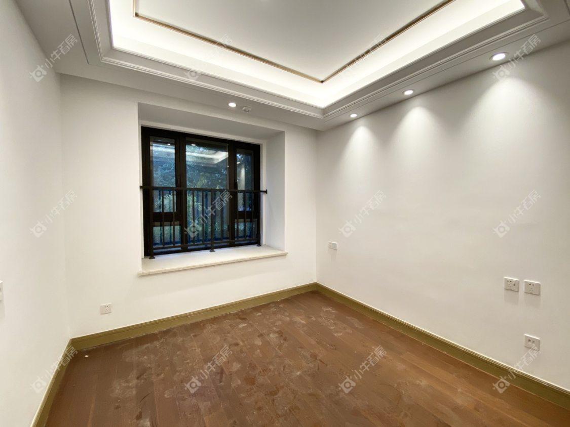 镇江红星天铂在售二手房源室内图_小牛看房