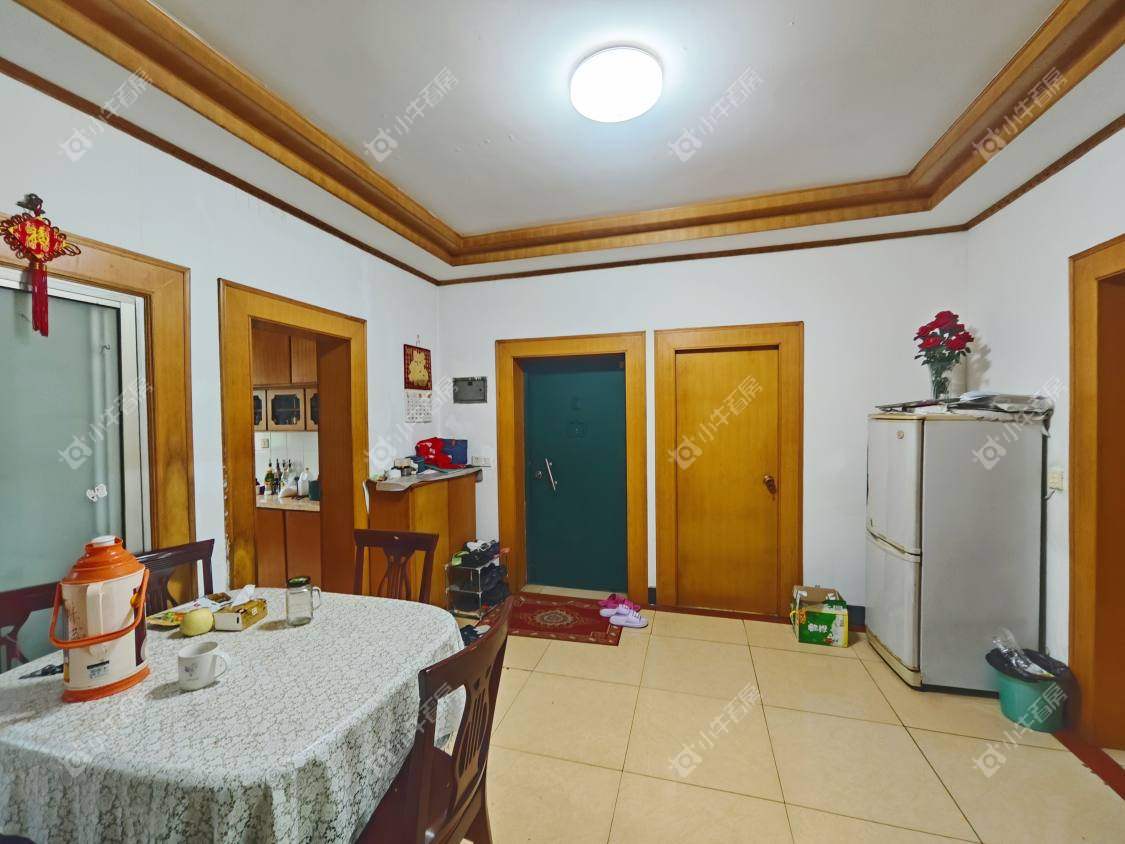 镇江鸿运楼在售二手房源室内图_小牛看房