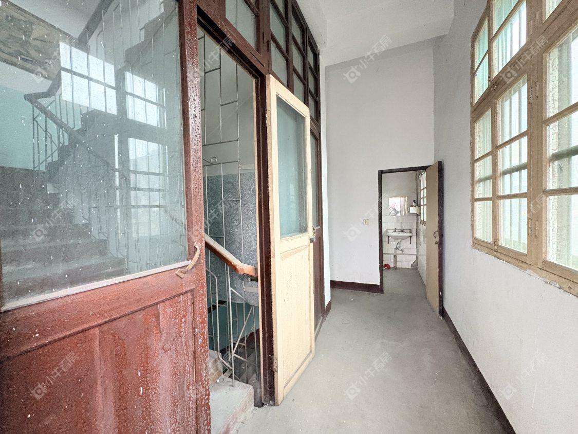 镇江行宫镇丁延路在售二手房源室内图_小牛看房