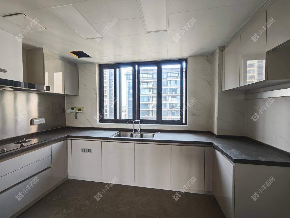 镇江红星天铂在售二手房源室内图_小牛看房