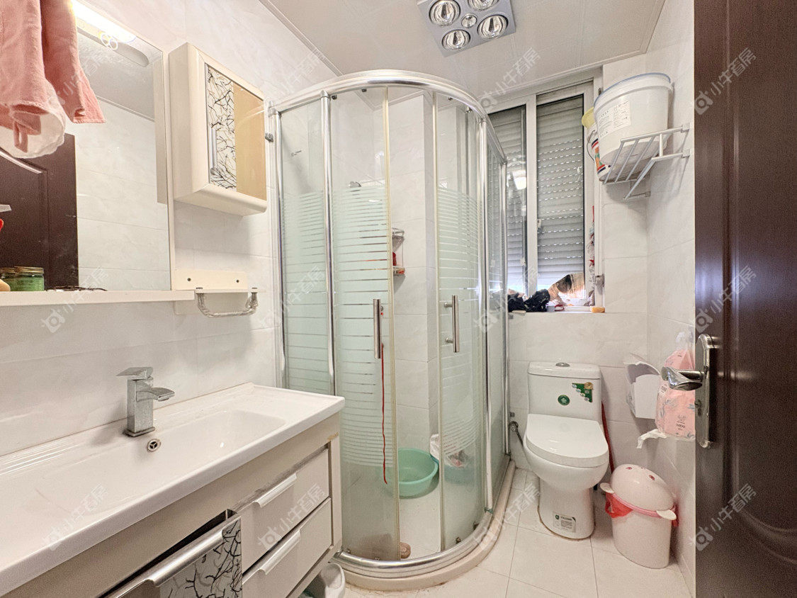 镇江南门花园在售二手房源室内图_小牛看房