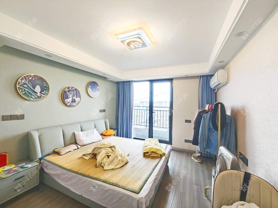 镇江粤港臻园在售二手房源室内图_小牛看房