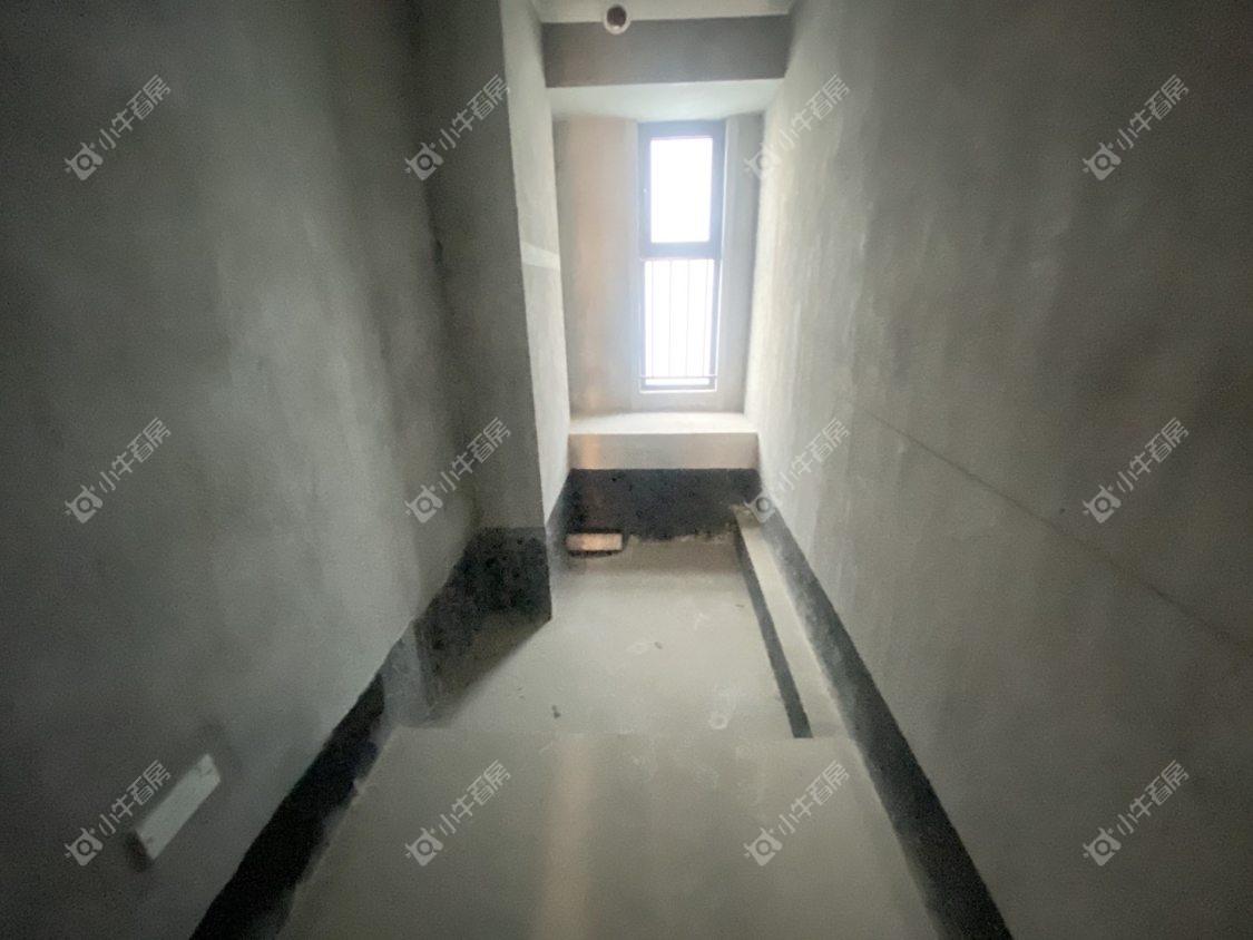 镇江碧桂园樾府在售二手房源室内图_小牛看房