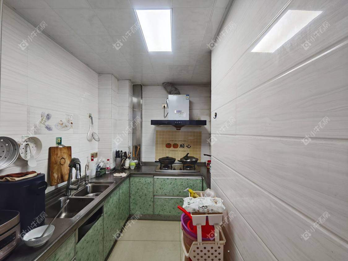 镇江欧洲城在售二手房源室内图_小牛看房