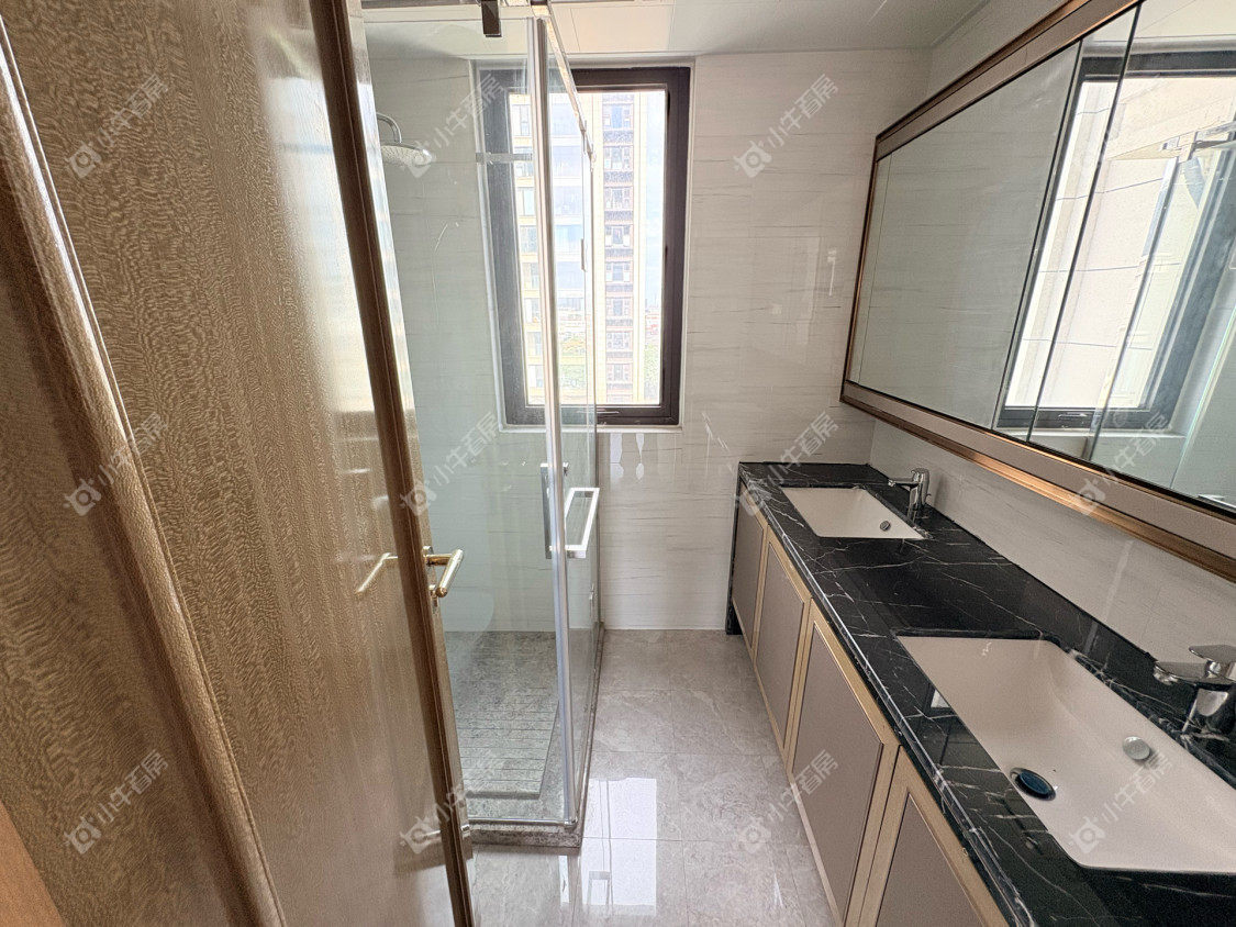 镇江红星天铂在售二手房源室内图_小牛看房