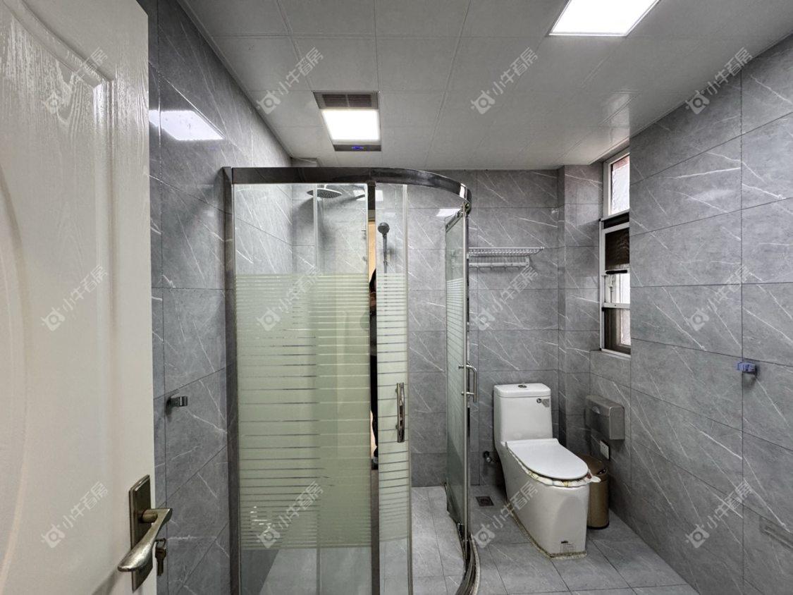 镇江芳草苑在售二手房源室内图_小牛看房