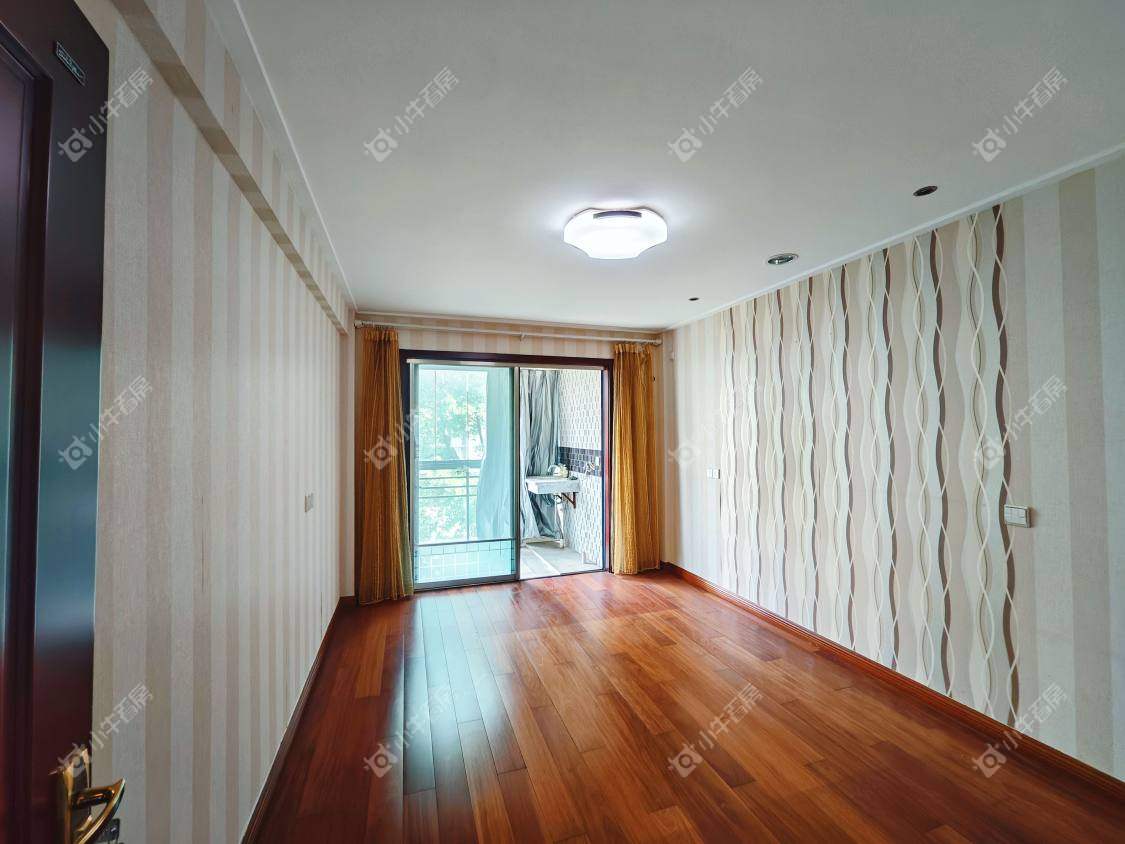 镇江天波城在售二手房源室内图_小牛看房