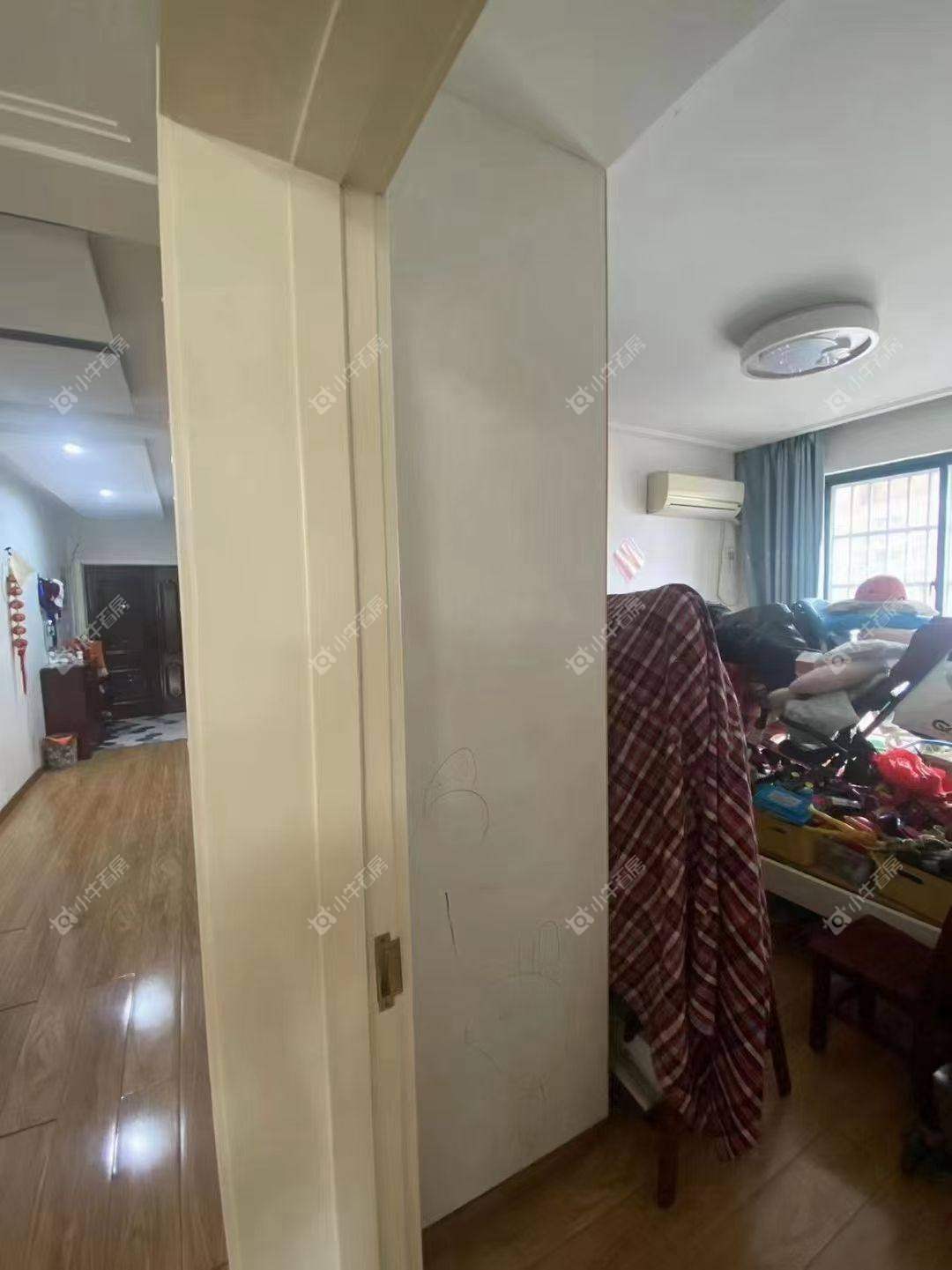 镇江澳都花城在售二手房源室内图_小牛看房