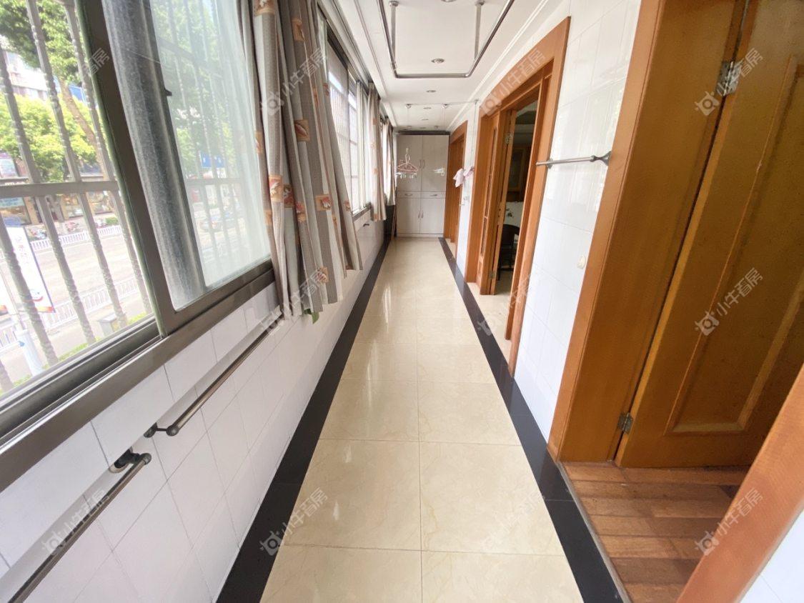 镇江百合苑在售二手房源室内图_小牛看房