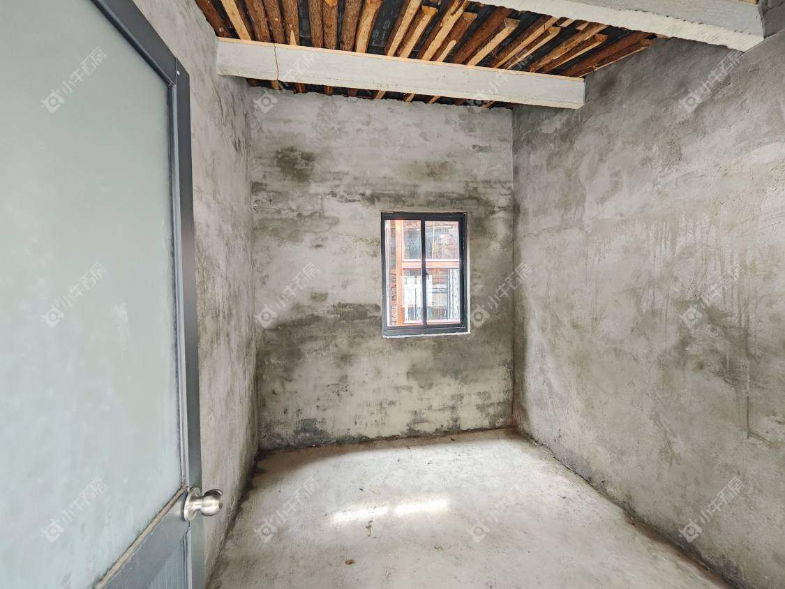 镇江中山路62号在售二手房源室内图_小牛看房