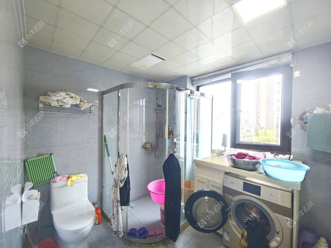 镇江滨河凤凰城在售二手房源室内图_小牛看房