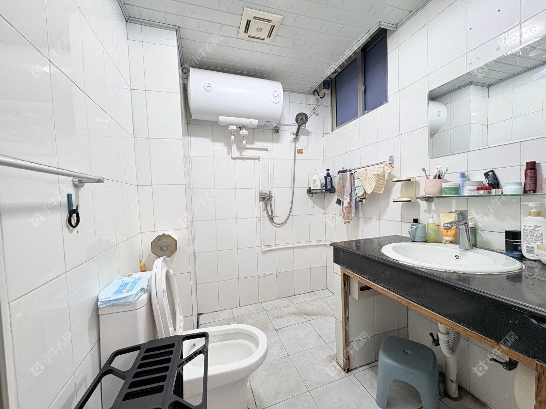 镇江华南新村在售二手房源室内图_小牛看房