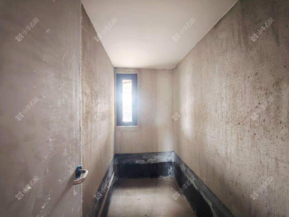 镇江信达香堤国际在售二手房源室内图_小牛看房