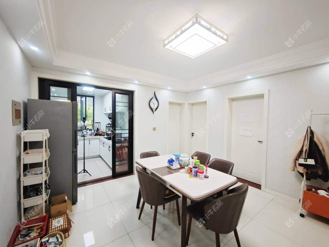 镇江天福花园在售二手房源室内图_小牛看房