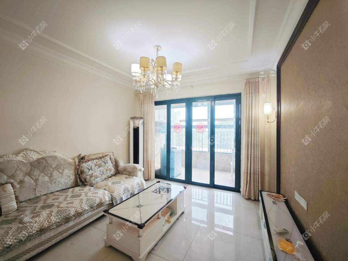 镇江恒大城在售二手房源室内图_小牛看房