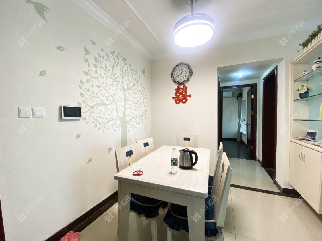 镇江恒大城在售二手房源室内图_小牛看房