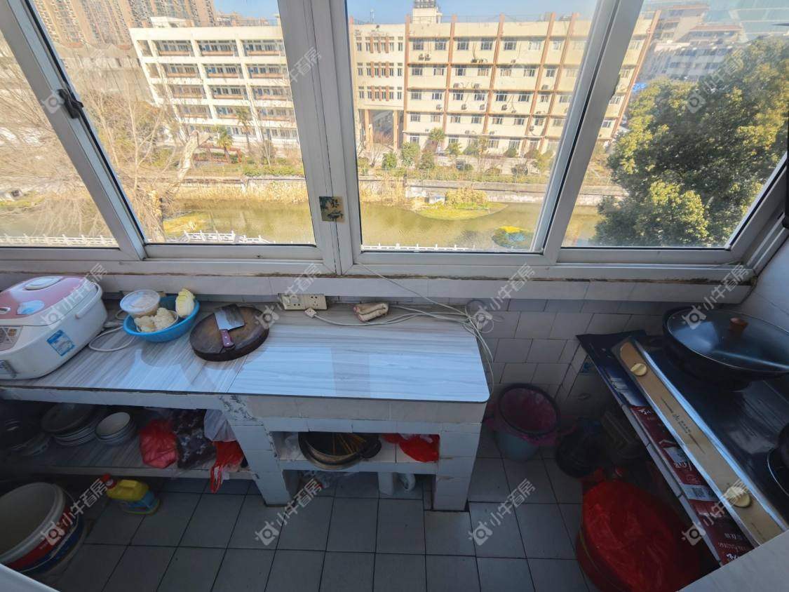 镇江多管局宿舍楼在售二手房源室内图_小牛看房