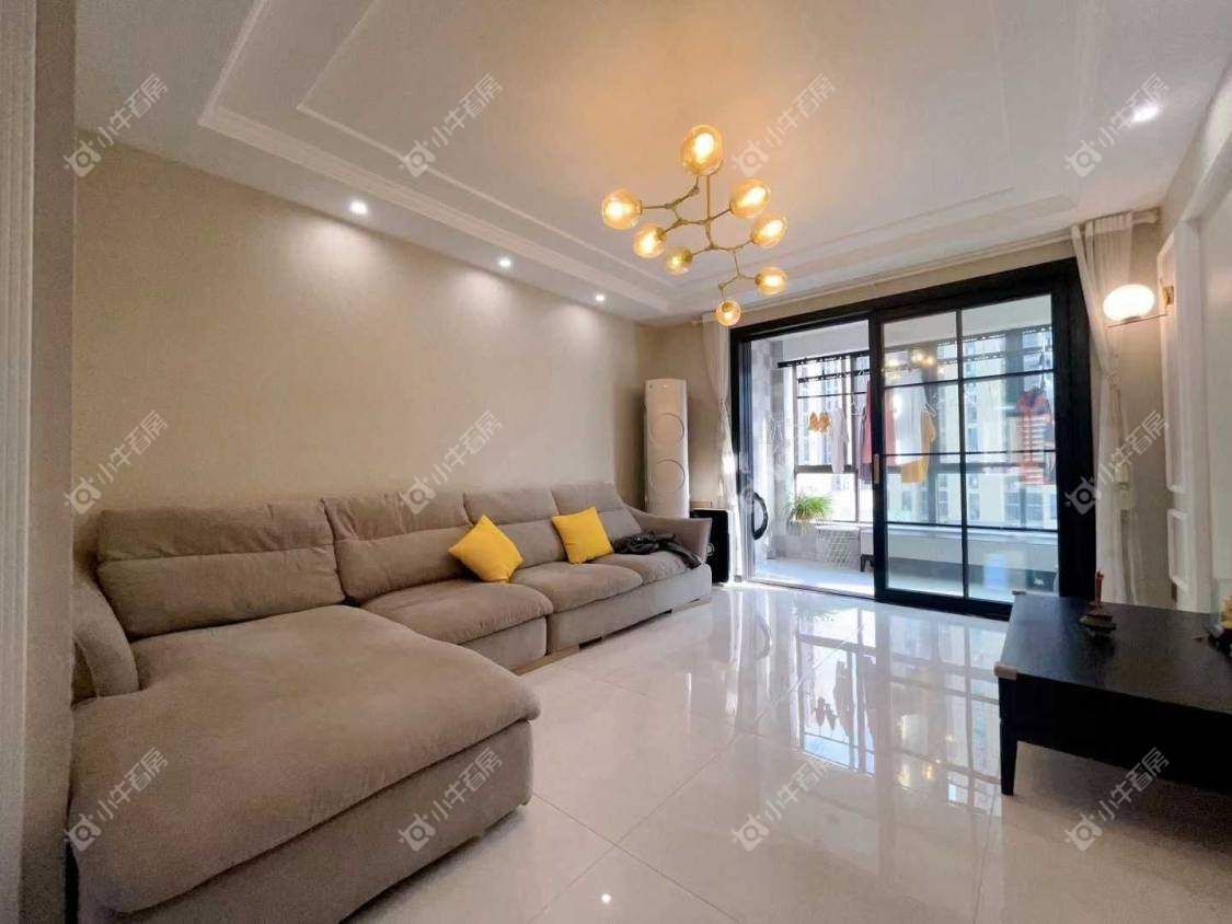 镇江华都锦城在售二手房源室内图_小牛看房