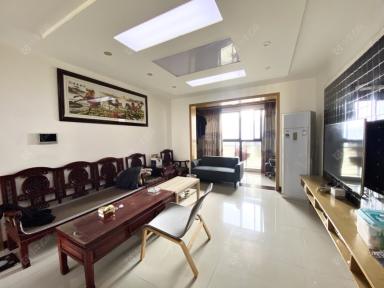 镇江信达香堤国际4室2厅2卫在售二手房房源图片