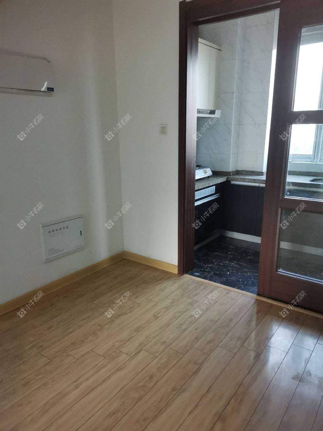 镇江碧桂园在售二手房源室内图_小牛看房