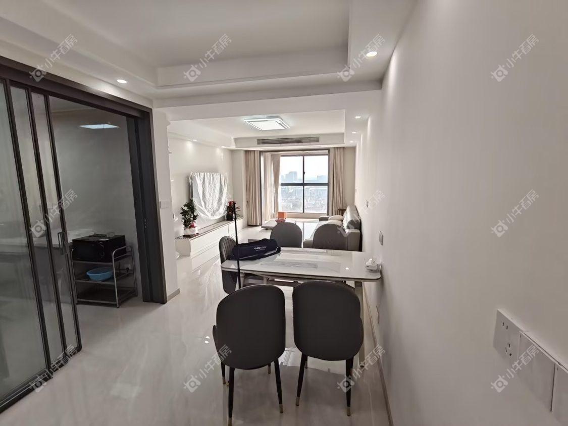 镇江翡翠林花园（天福花园）在售二手房源室内图_小牛看房