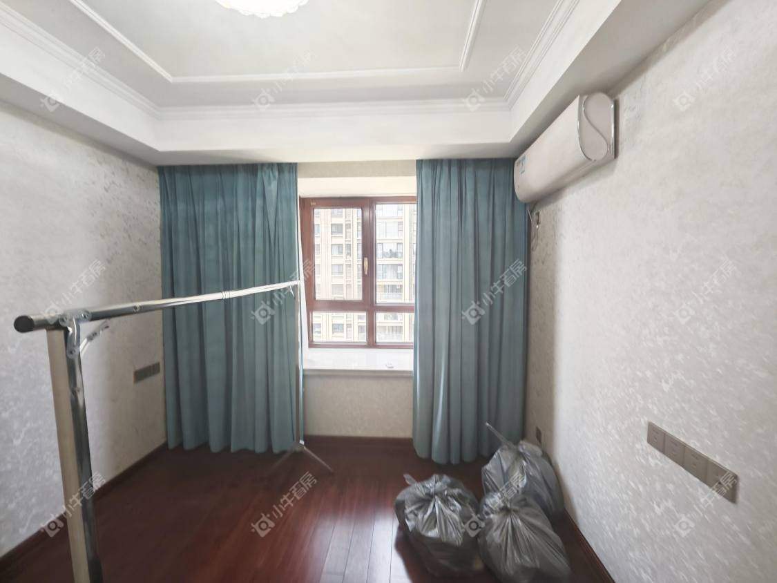 镇江汇金天地在售二手房源室内图_小牛看房