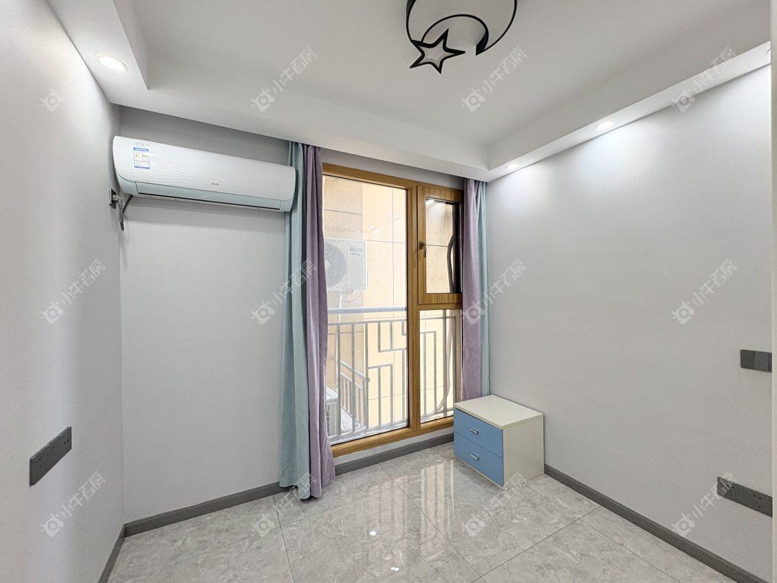 镇江华都幸福里在售二手房源室内图_小牛看房