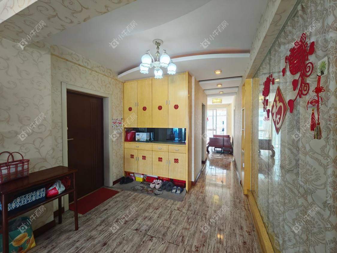 镇江凤翔花园在售二手房源室内图_小牛看房