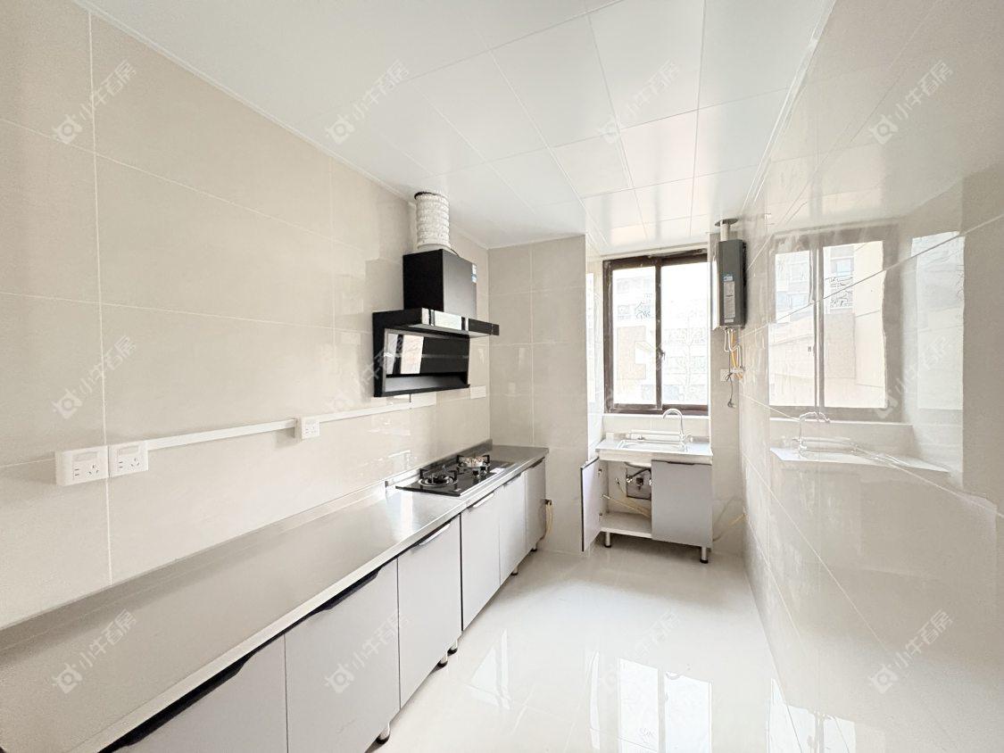 镇江凤凰郡在售二手房源室内图_小牛看房