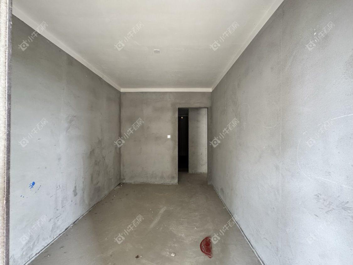 镇江凤熹台在售二手房源室内图_小牛看房