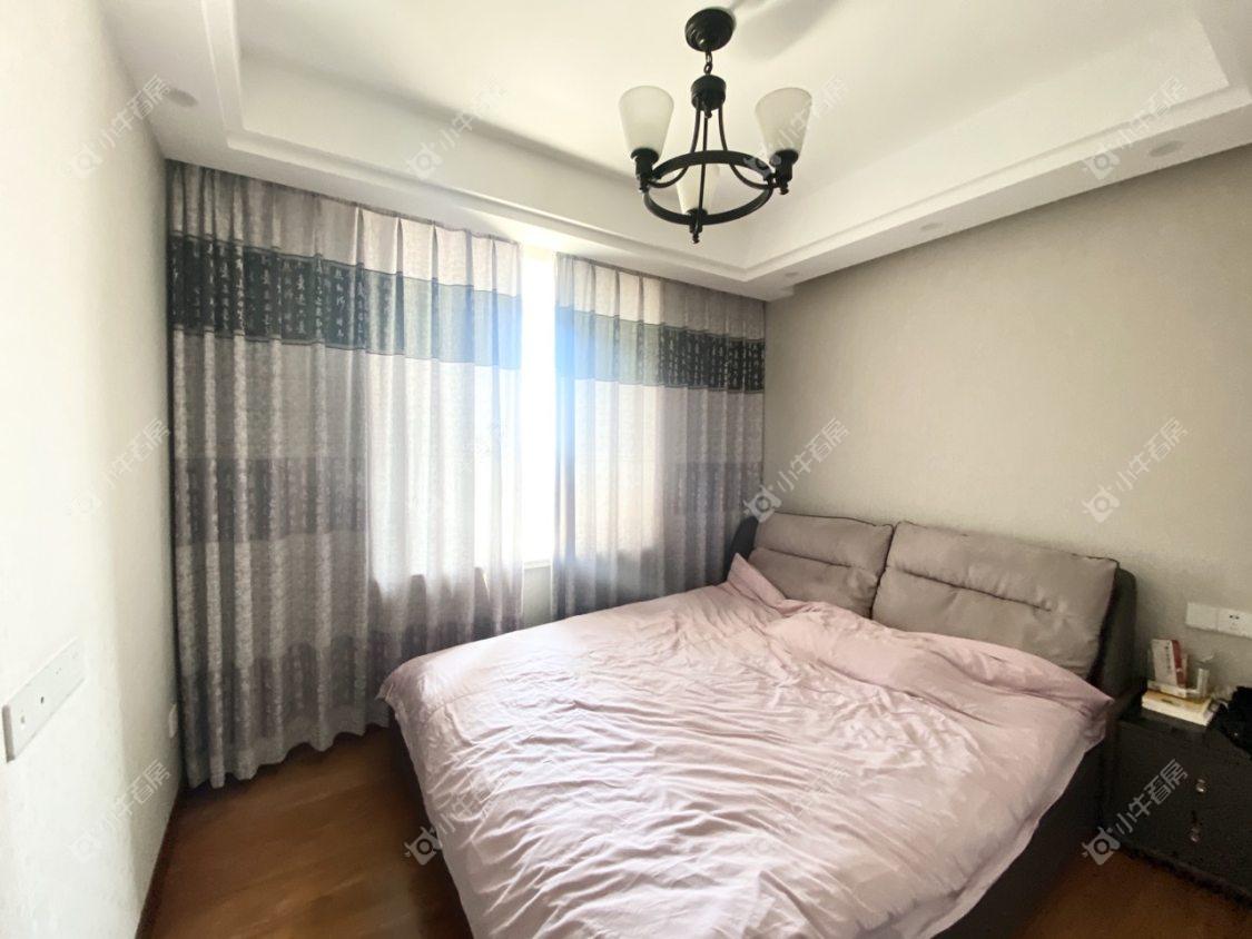 镇江南门花园在售二手房源室内图_小牛看房