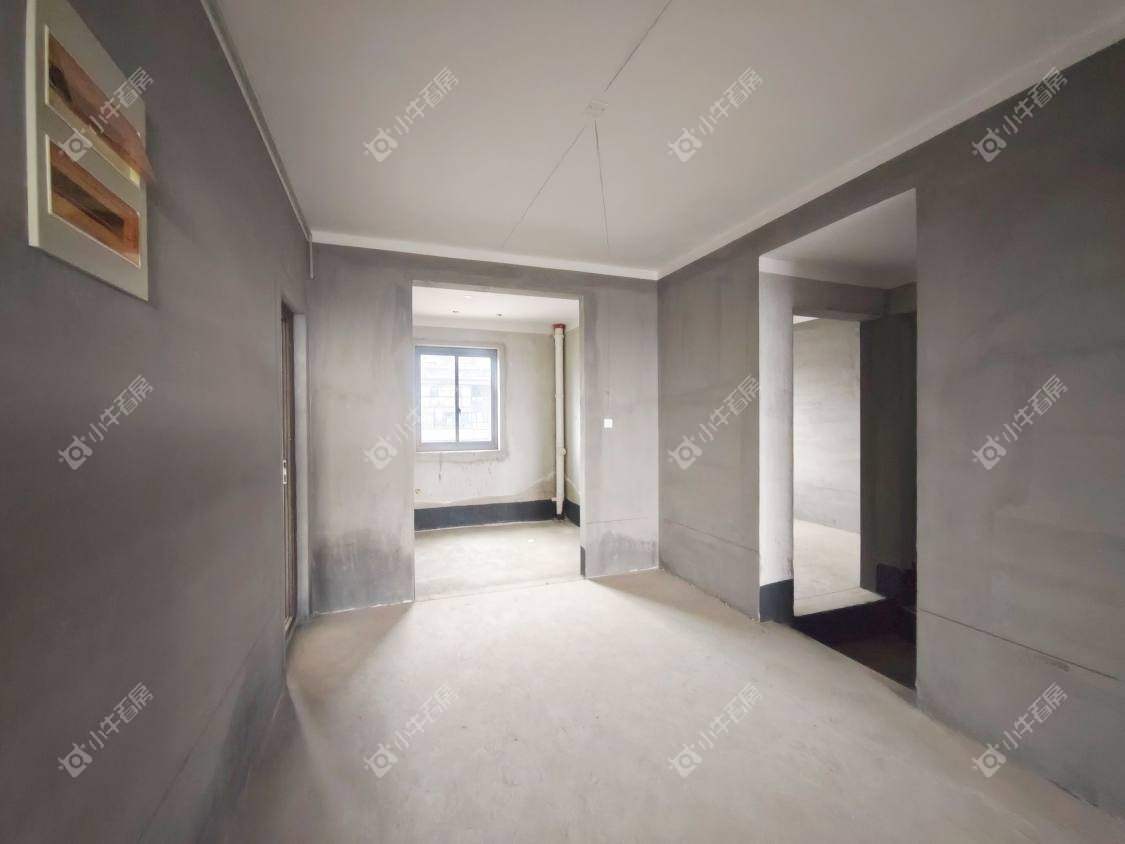 镇江凤凰郡在售二手房源室内图_小牛看房