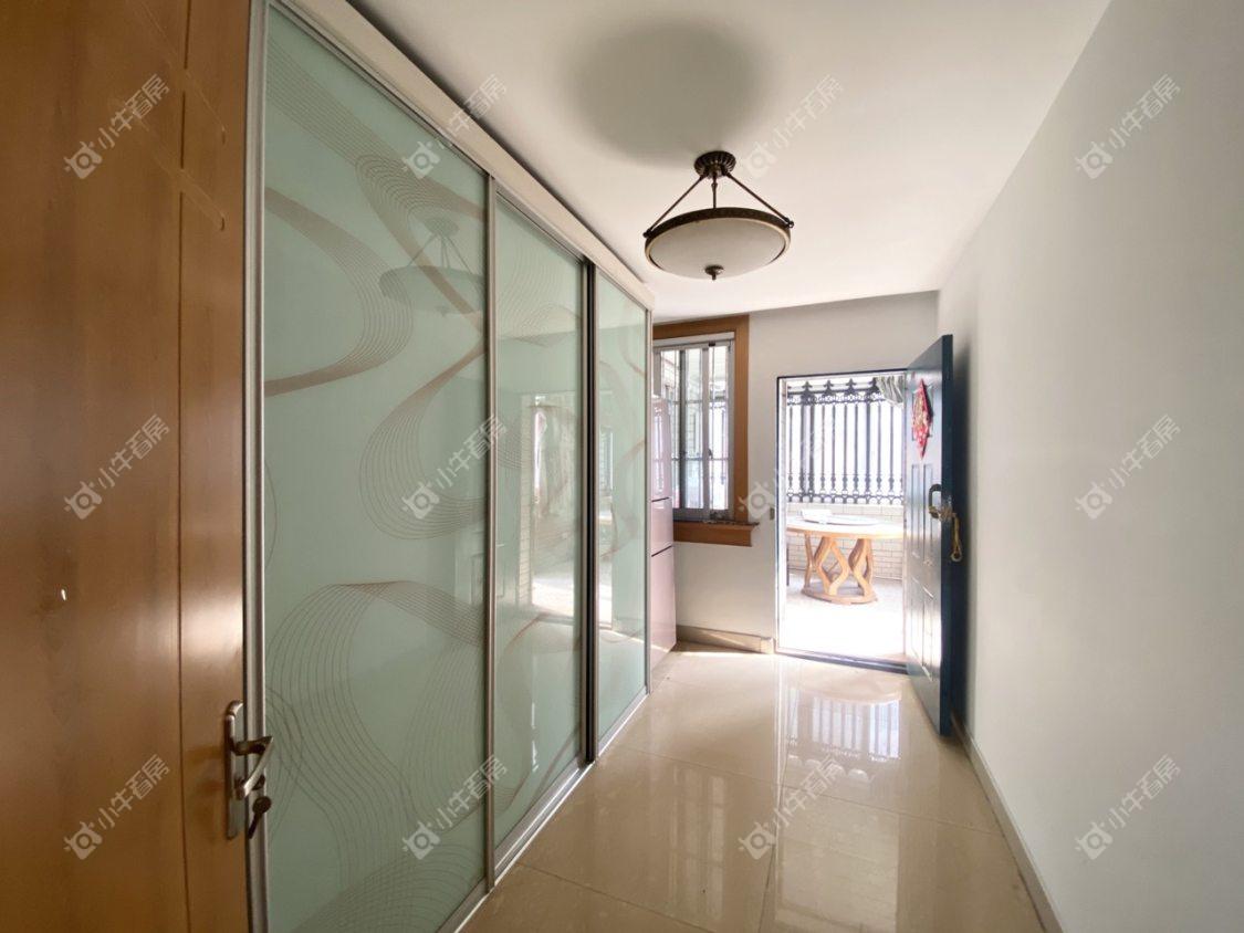 镇江百合苑在售二手房源室内图_小牛看房