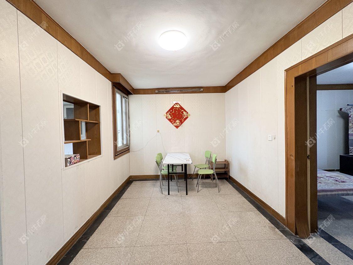 镇江凤美新村在售二手房源室内图_小牛看房