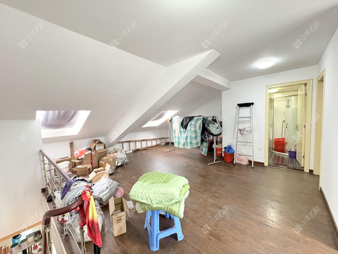 镇江新香草苑在售二手房源室内图_小牛看房