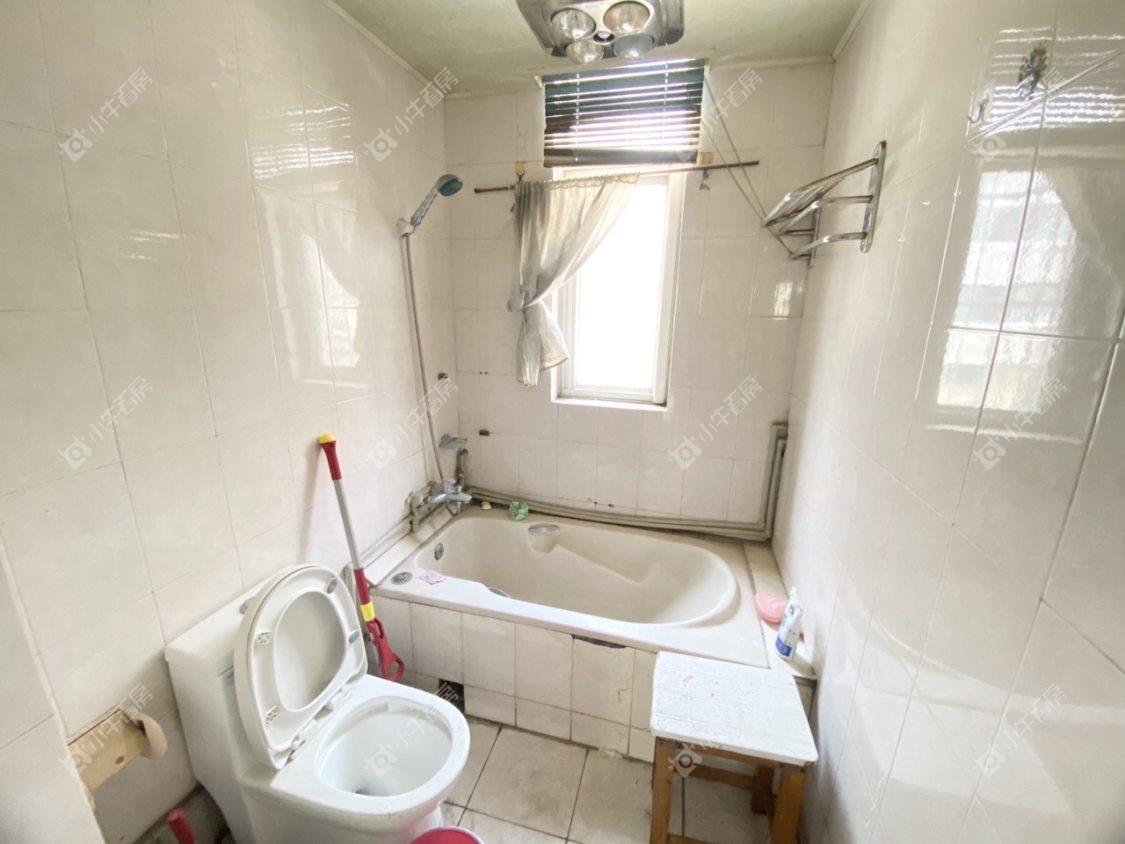 镇江兴隆苑在售二手房源室内图_小牛看房